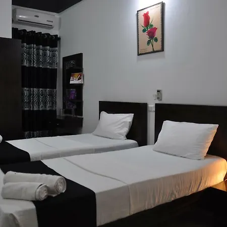 Hotel Agape Mannar Exterior photo